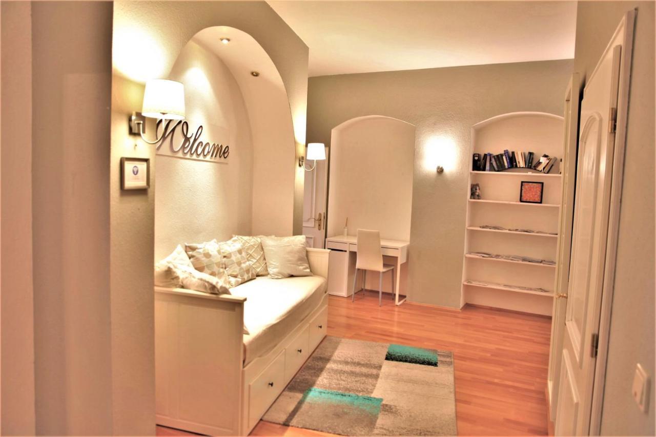 Spacious Apartment In The Heart Of 인스브루크 외부 사진